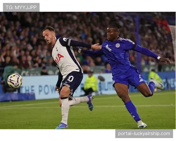 热刺vs纽卡下半场：双方在中场的转换球权争夺白热化